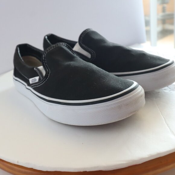 Shoes - black vans classic  slip ons. size us women 6